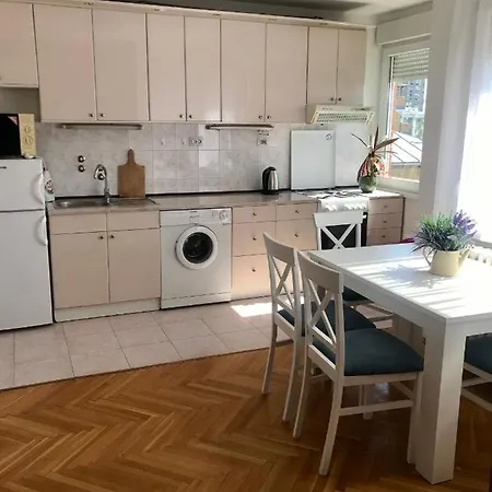 Asko Piccolo Novi Sad